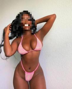 692455357: Chica busca chico en Mallorca