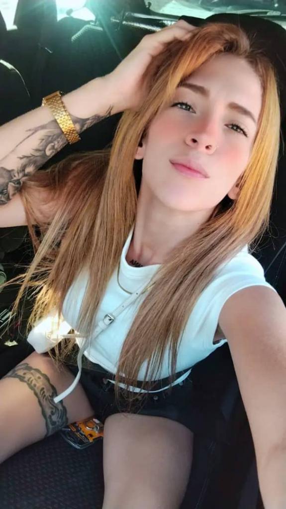 Chica busca chico en Sevilla: 