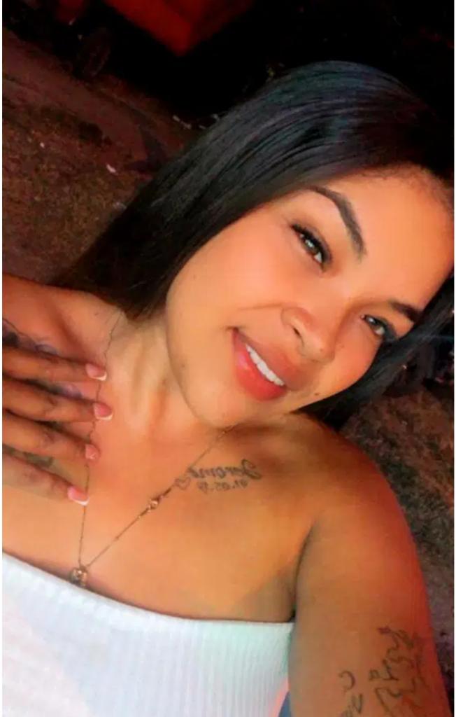 Chica busca chico en Granada: 