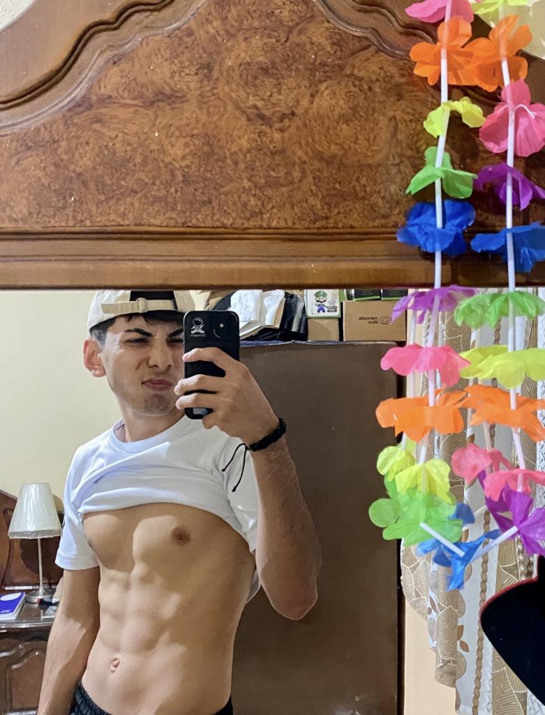 Chico busca chica en Málaga: 