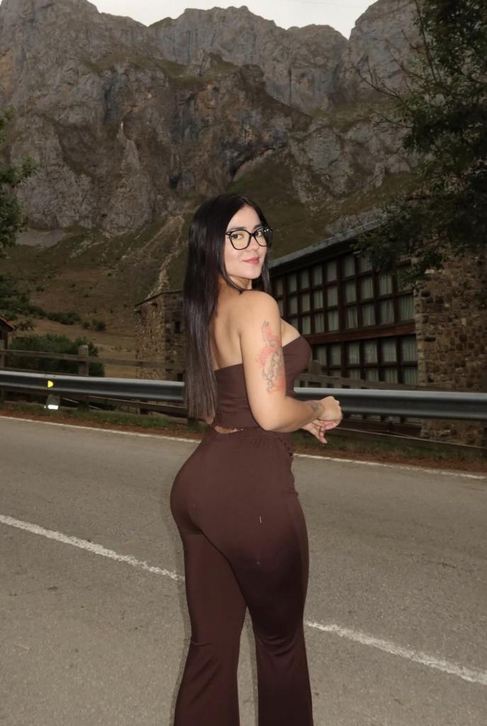 711247686: Chica busca chico en Murcia