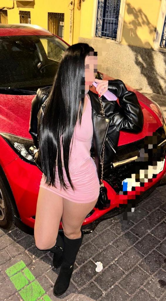 Chica busca chico en Granada: 