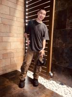 610882979: Chico busca chica en Sevilla