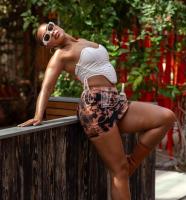 613582971: Chica busca chico en Granada