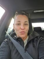 614697058: Chica busca chico en Valencia