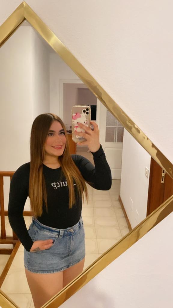 695644357: Chica busca chico en Albacete