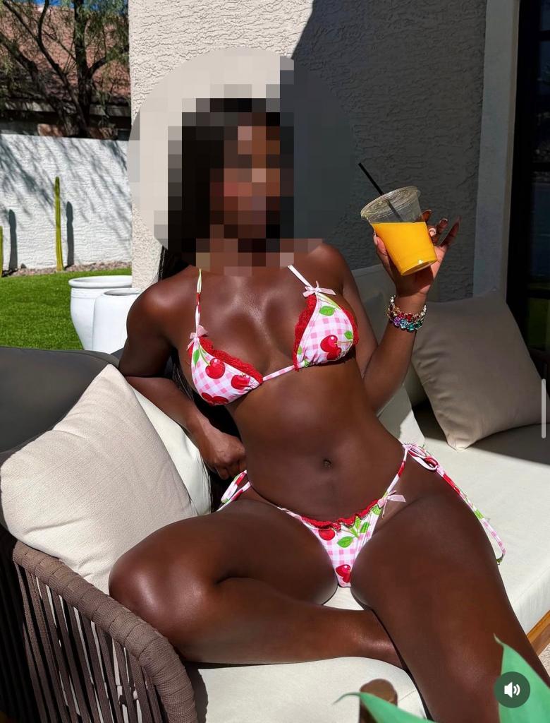 Chica busca chico en Tenerife: Chica busca chico