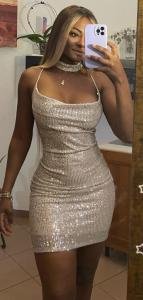 Chica busca chico en Cádiz: 