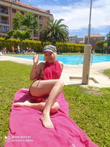 646063342: Chica busca chico en La Coruña