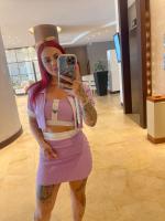 665181170: Chica busca chico en Cádiz