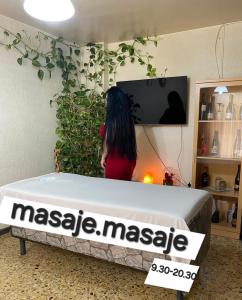 675758307: Chica busca chico en Zaragoza