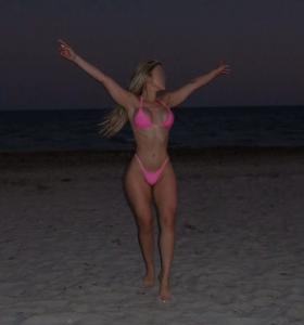 614063691: Chica busca chico en Navarra