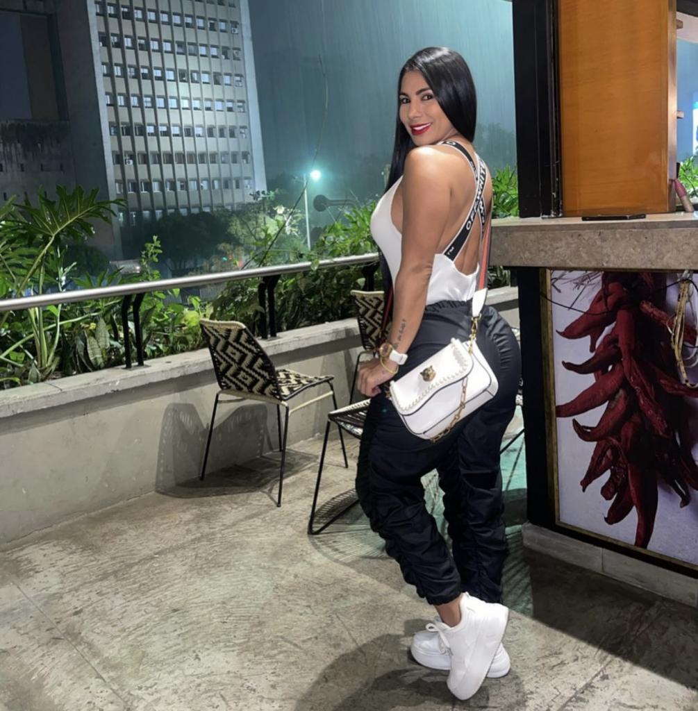 Chica busca chico en Murcia: 