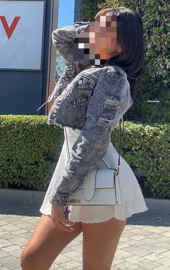 Chica busca chico en Tenerife: 