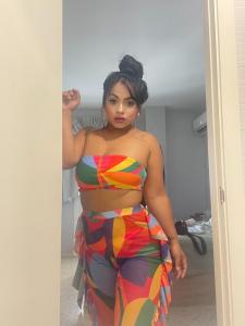 617354375: Chica busca chico en Cádiz