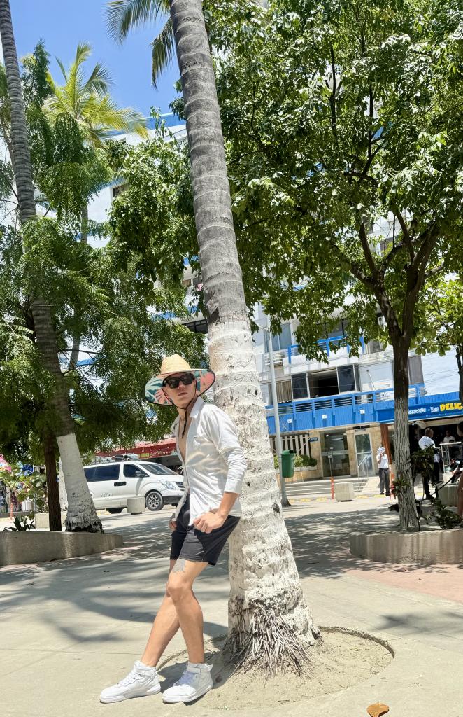 Chico busca chica en Ibiza: 