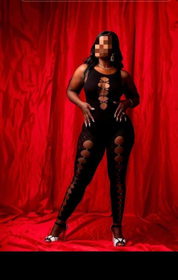 Chica busca chico en La Coruña: 