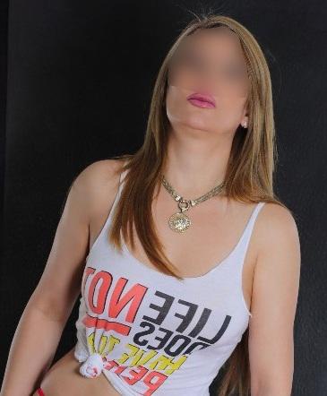 674817460: Chica busca chico en Guipúzcoa