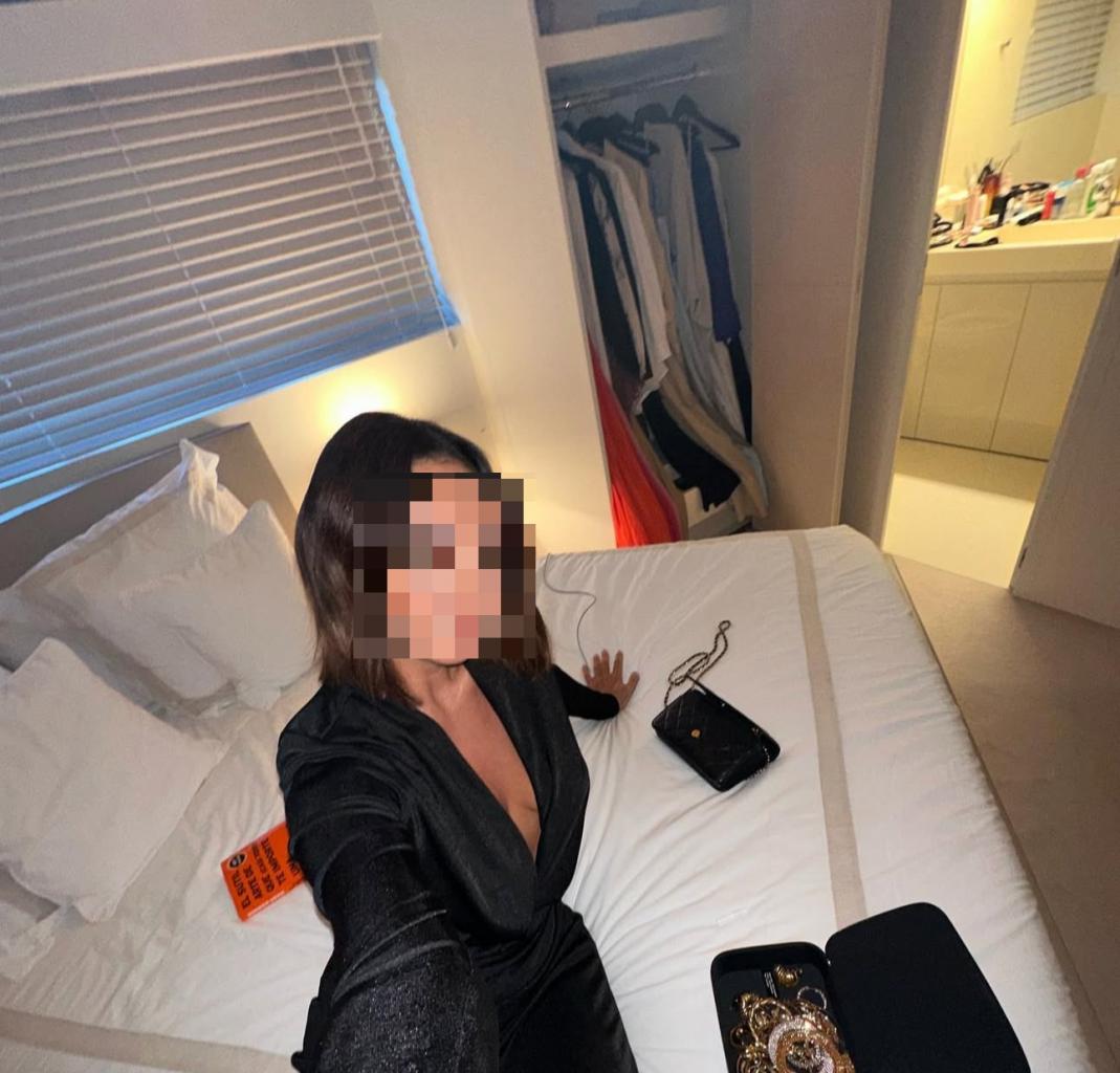 624607934: Chica busca chico en Lugo