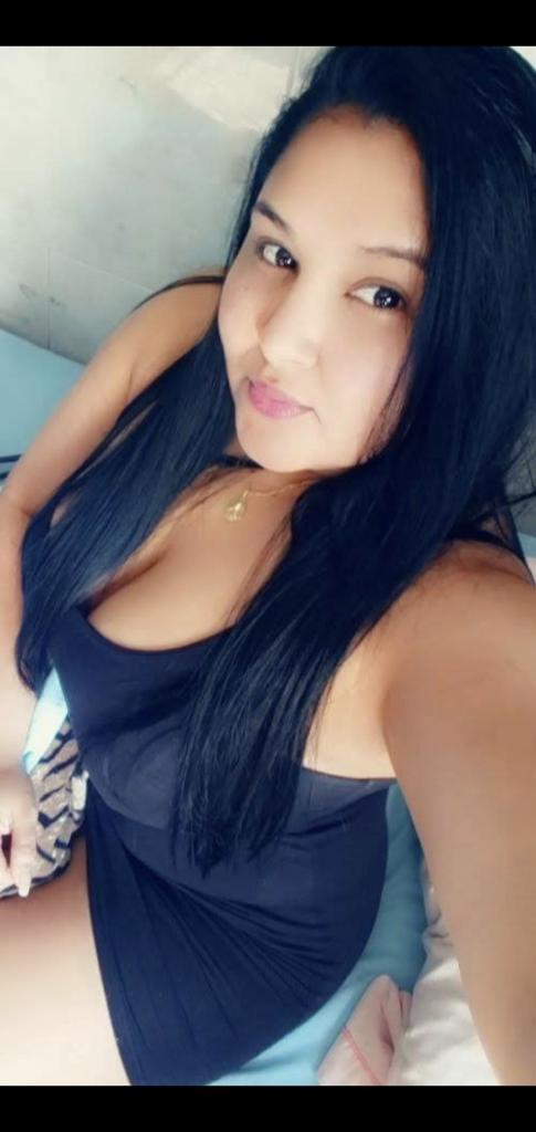 Chica busca chico en Almería: 