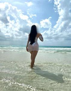 634107787: Chica busca chico en Zaragoza