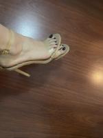 631171340: Chica busca chico en Barcelona