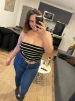 612223426: Chica busca chico en Barcelona