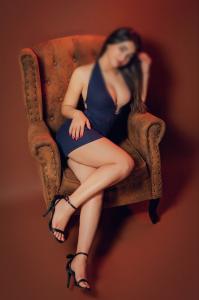 614982840: Chica busca chico en Madrid