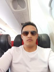 641672890: Chico busca chica en Valencia