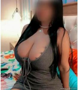 677354462: Chica busca chico en Ibiza