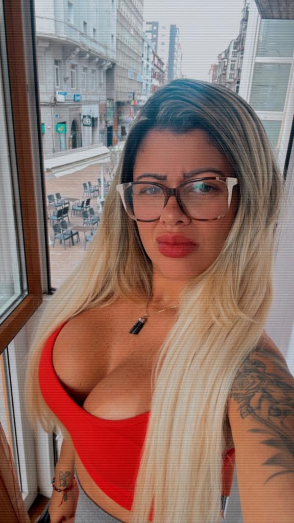 657069873: Chica busca chico en Álava