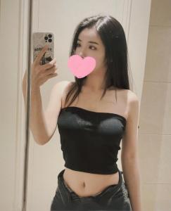 688166576: Chica busca chico en Barcelona