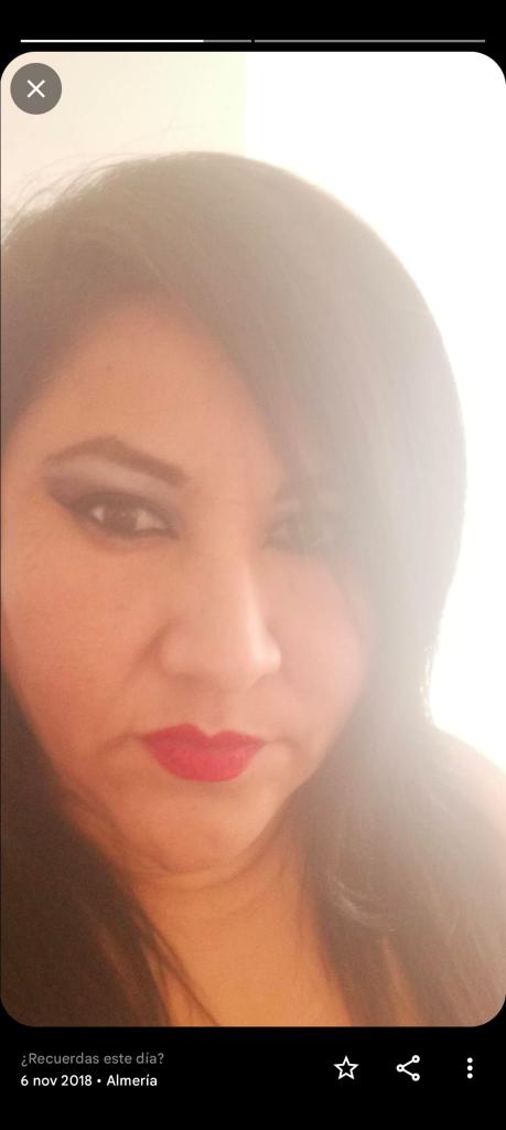 Chica busca chico en Almería: 