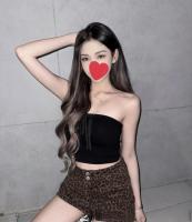 655986908: Chica busca chico en Barcelona