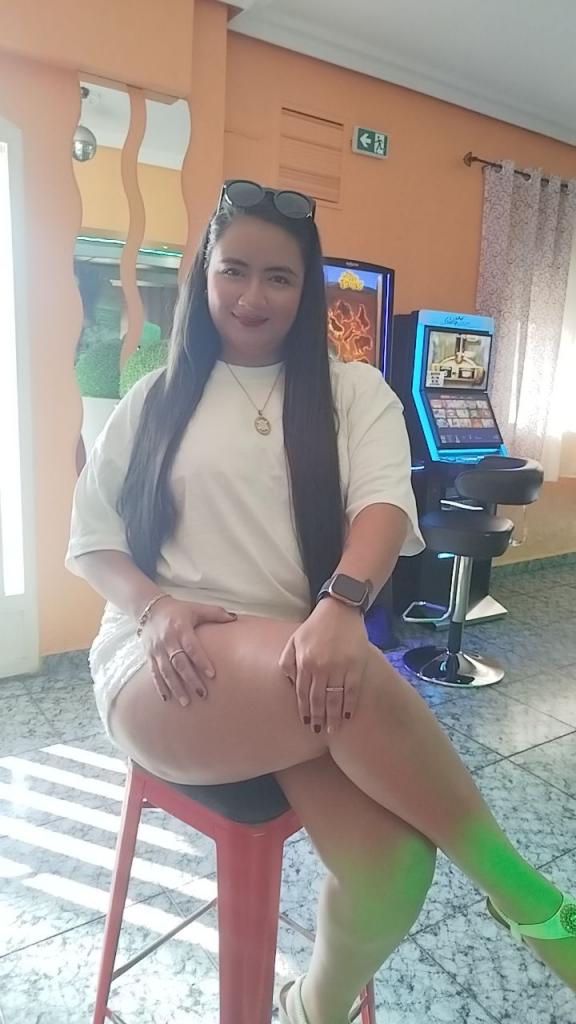 Chica busca chico en Almería: 