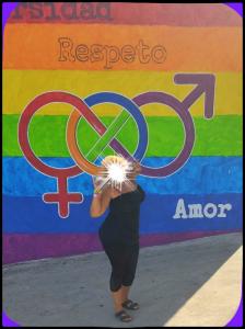 662697246: Chica busca chico en Sevilla