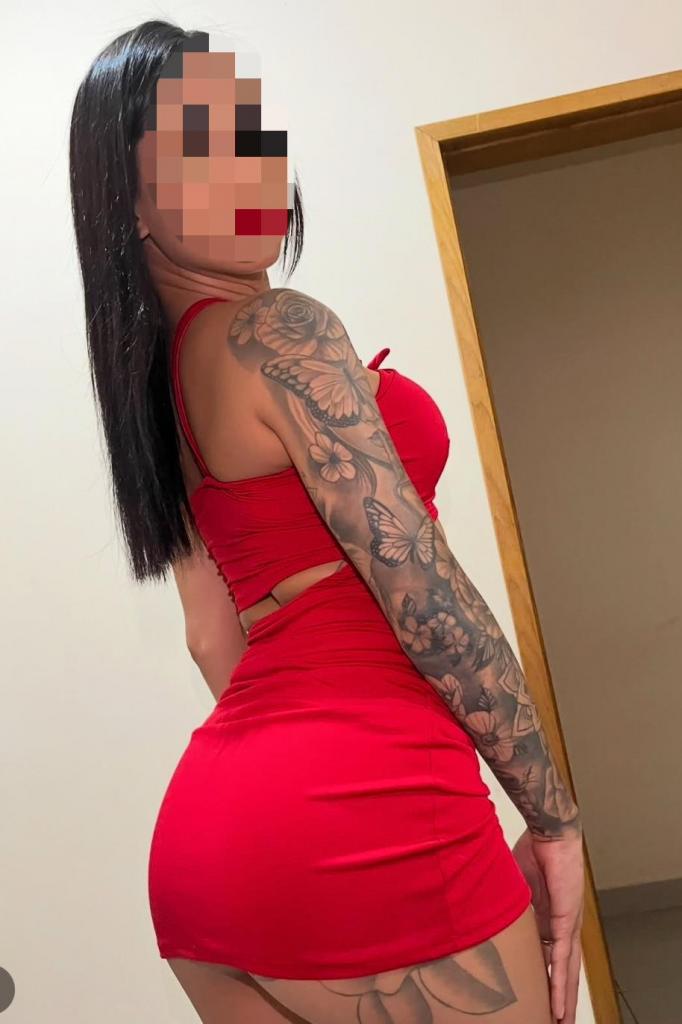 645157780: Chica busca chico en Madrid