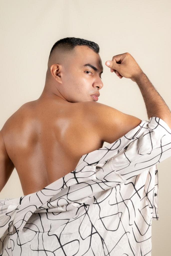 Chico busca chica en Las Palmas: 