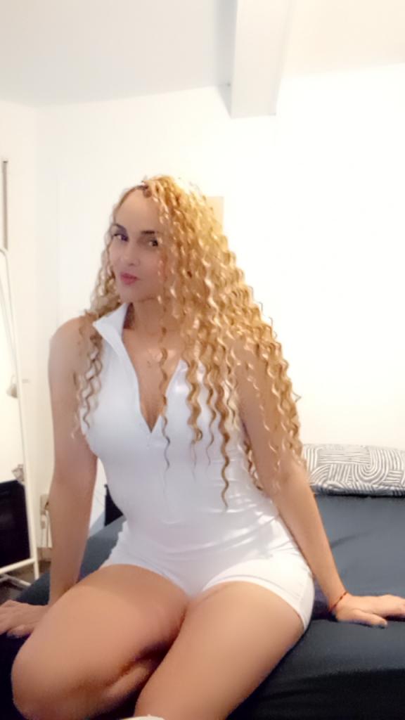 Chica busca chico en Barcelona: 