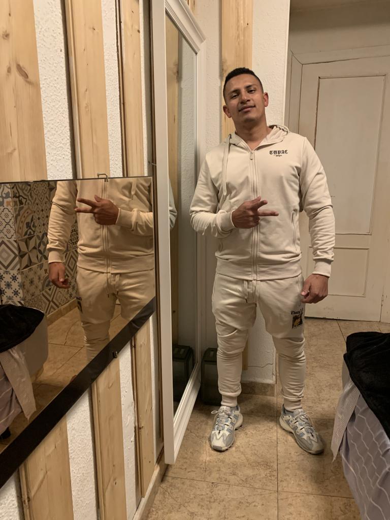 642432590: Chico busca chica en Castellón