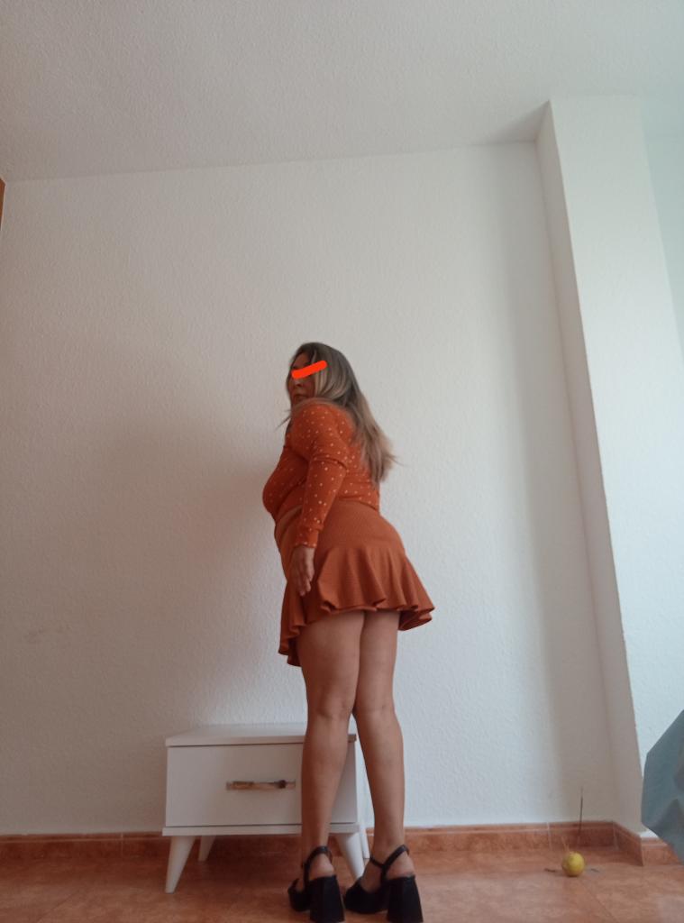 Chica busca chico en Murcia: 