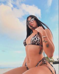 642688570: Chica busca chico en Pontevedra