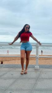 614792805: Chica busca chico en La Coruña