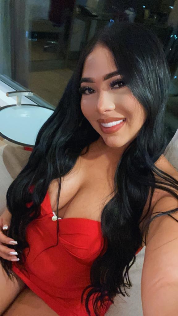 Chica busca chico en Granada: 