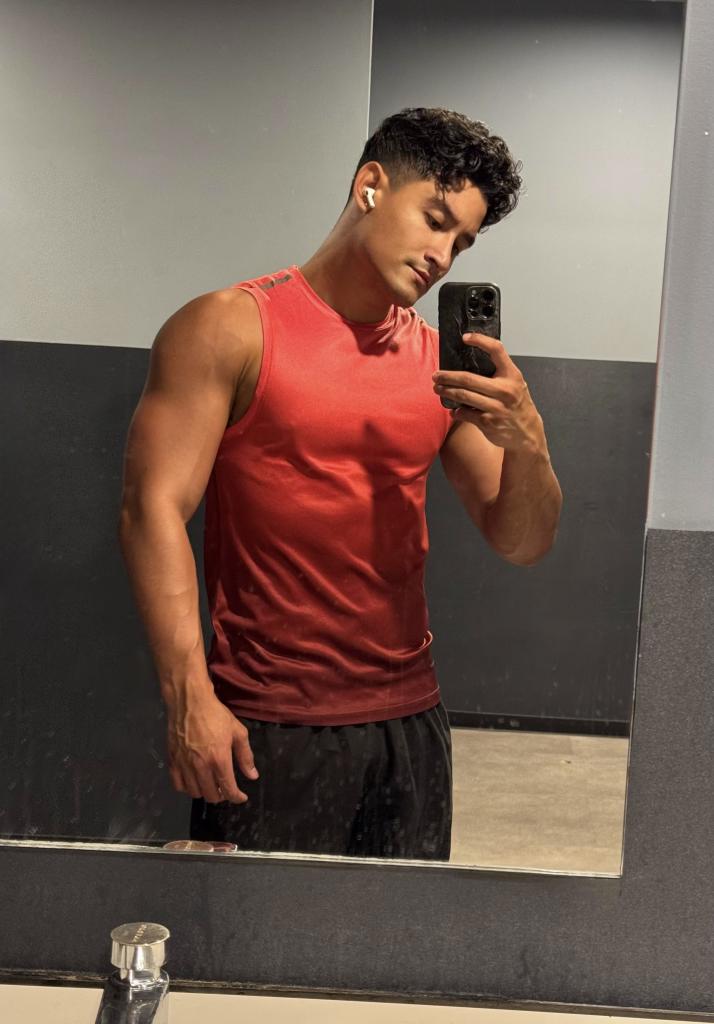 664407620: Chico busca chica en Málaga