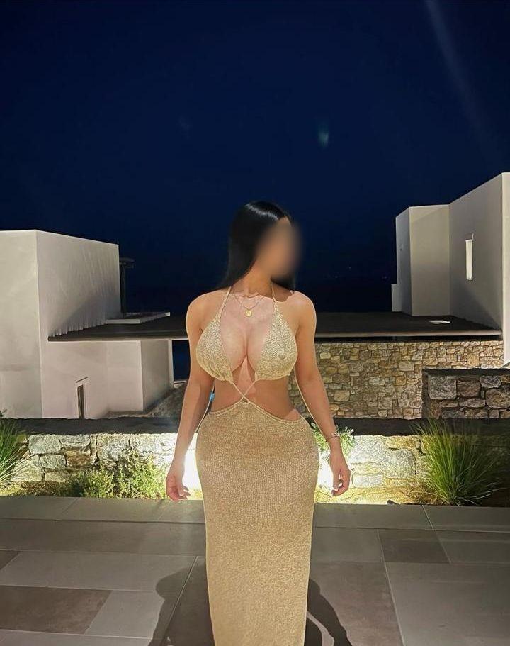 604312546: Chica busca chico en Sevilla