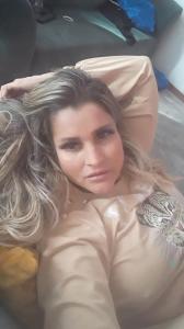 610046943: Chica busca chico en Pontevedra