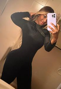 Chica busca chico en Cádiz: 