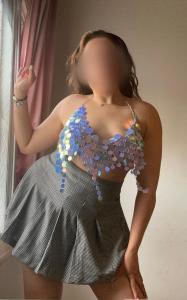 681817303: Chica busca chico en Sevilla