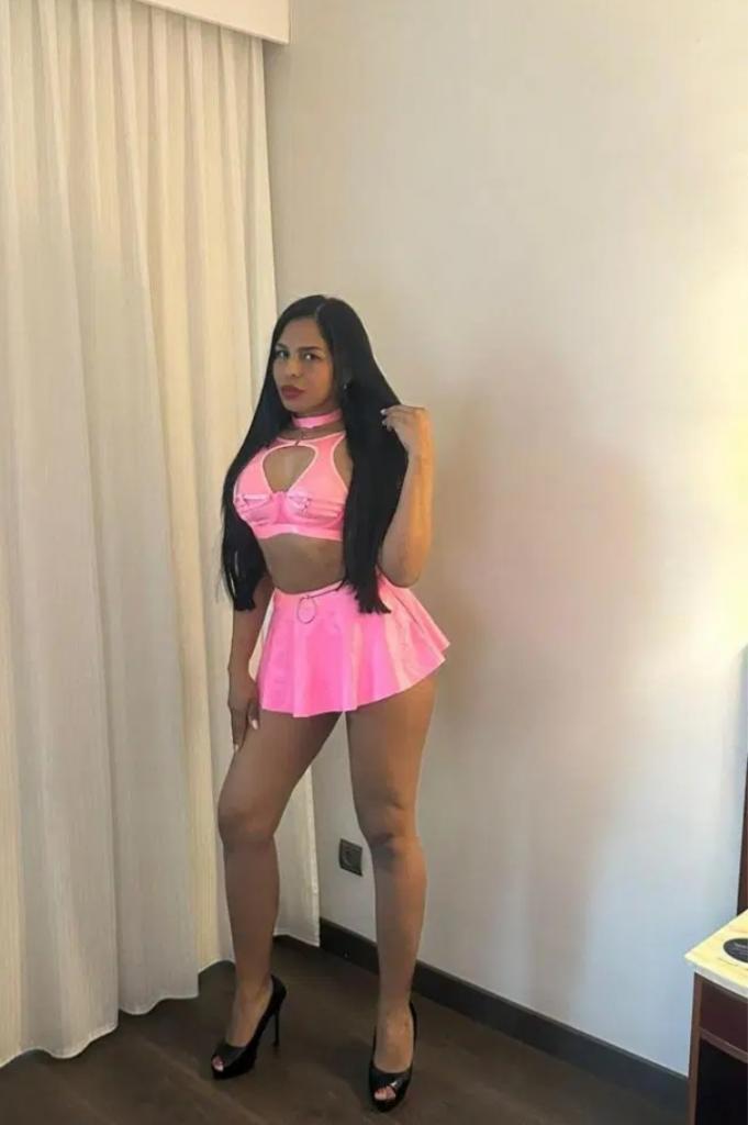 Chica busca chico en Barcelona: 